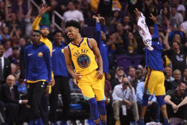 布朗18分塔图姆16+10 凯尔特人大胜76人50分